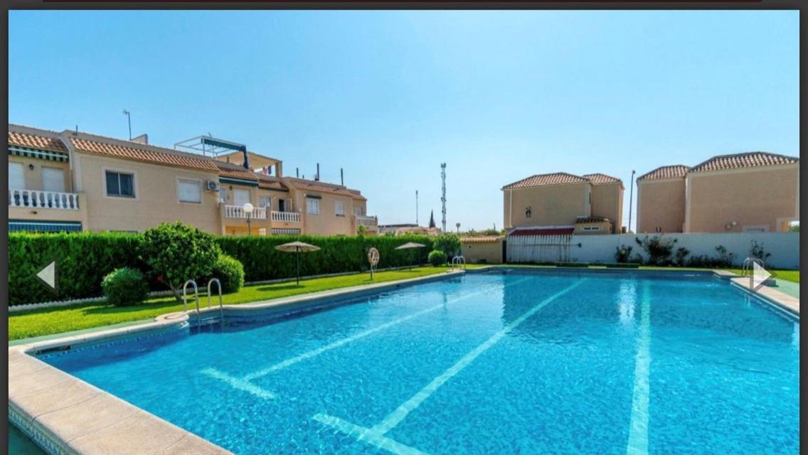 2 Bed Apartment In Paraje Natural Fase 1, Torrevieja Eksteriør bilde